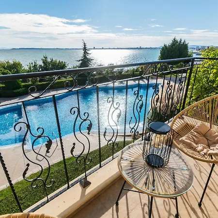 Royal Bay - Apartment Sveti Vlas