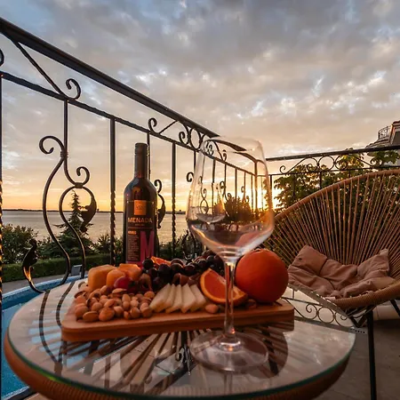 Royal Bay - * Sveti Vlas