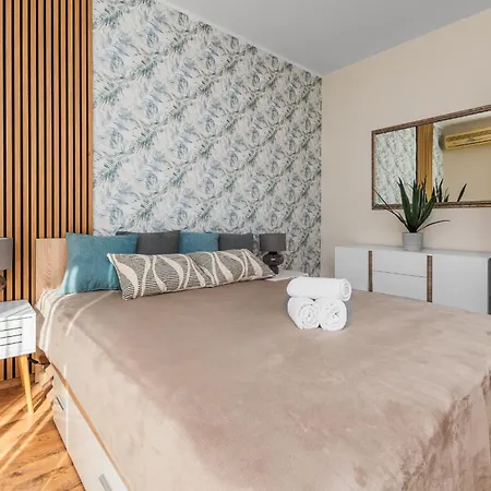 Royal Bay - Apartment