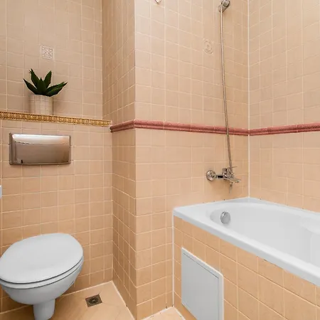 Royal Bay - Apartment *