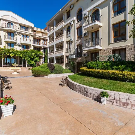 Royal Bay - * Sveti Vlas