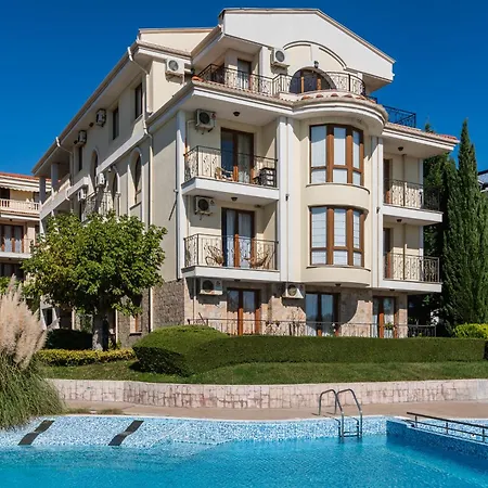 Apartment Royal Bay - Sveti Vlas