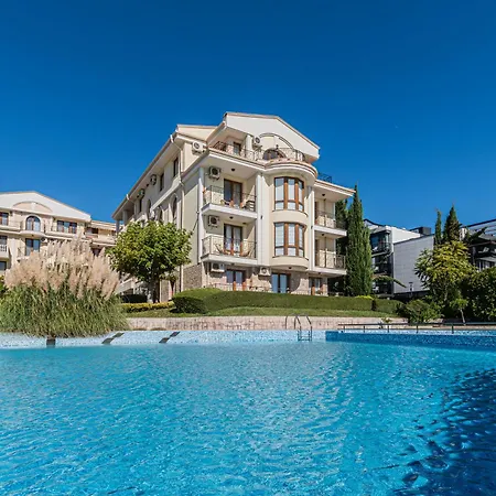 Royal Bay - * Sveti Vlas