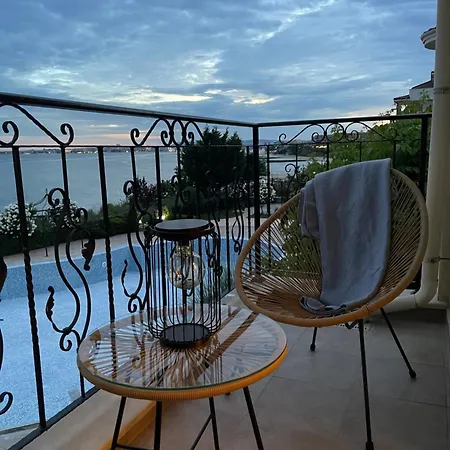 Royal Bay - * 圣弗拉斯