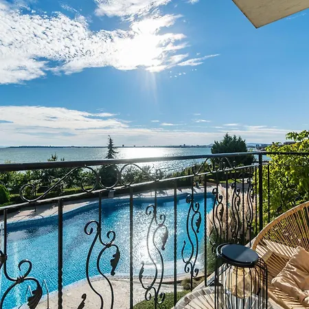 Royal Bay - Apartment Sveti Vlas